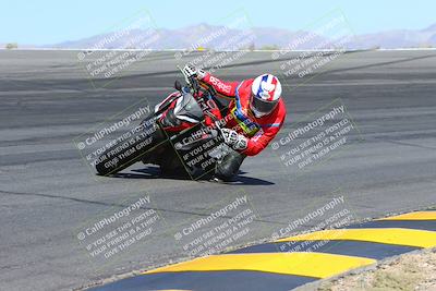 media/May-06-2024-Moto Forza (Mon) [[b33359f27d]]/1-Advanced/Session 2 (Bowl)/